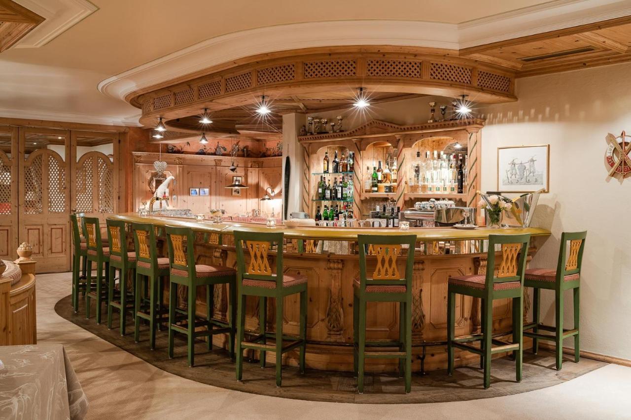 Bed & Breakfast Hotel Guggis Zuers Екстер'єр фото